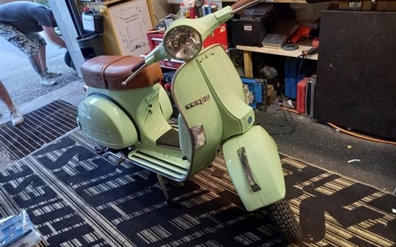 Gebrauchtmotorrad Vespa PX 125 - Bild 1