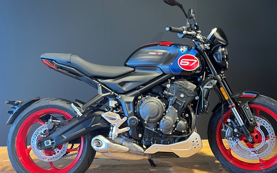 Neufahrzeug Triumph Trident 660 Triple Tribute - Bild 1