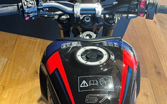 Neufahrzeug Triumph Trident 660 Triple Tribute - Bild 4