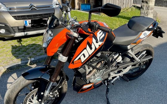 Gebrauchtmotorrad KTM 125 Duke - Bild 1