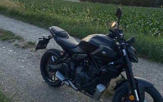 Gebrauchtmotorrad Yamaha MT-07 - Bild 1