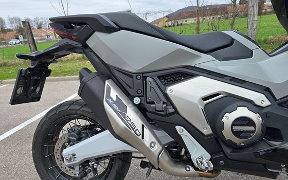 Gebrauchtmotorrad Honda X-ADV - Bild 7