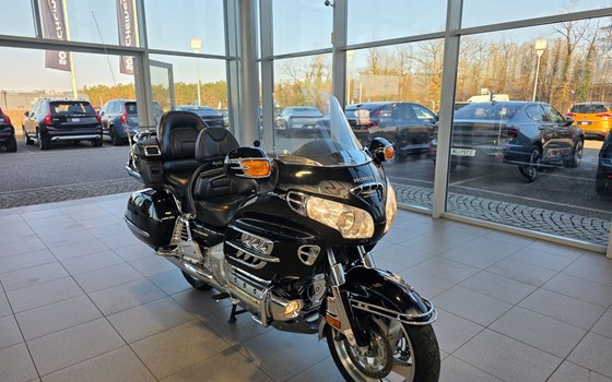 Gebrauchtmotorrad Honda GL 1800 Goldwing - Bild 1
