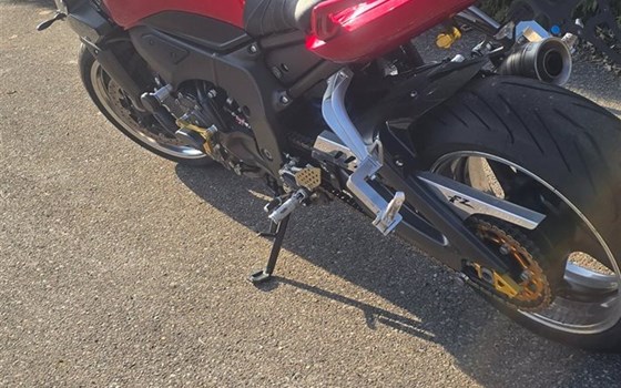 Gebrauchtmotorrad Yamaha FZ1 Fazer - Bild 3