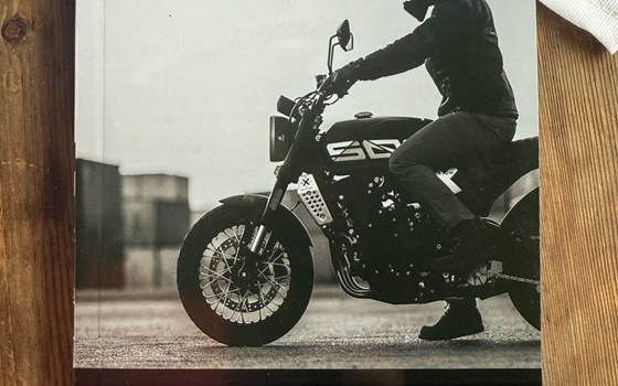 Gebrauchtmotorrad Brixton Crossfire 500 - Bild 4