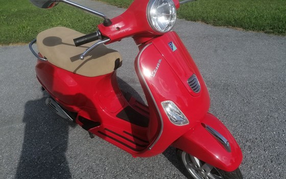 Gebrauchtmotorrad Vespa LX 125 i.e. 3V - Bild 1