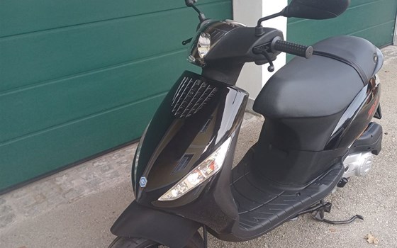 Gebrauchtmotorrad Piaggio Zip 50 4T - Bild 3