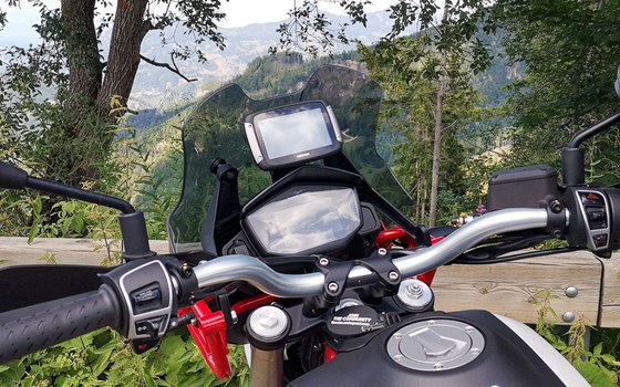 Gebrauchtmotorrad Moto Guzzi V85 TT - Bild 6