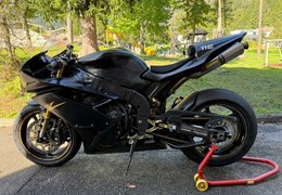 Gebrauchte Yamaha R1 RACE