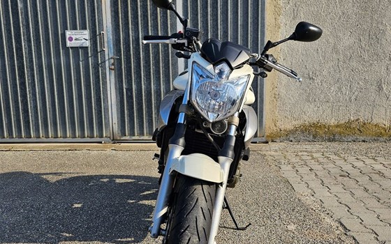 Gebrauchtmotorrad Yamaha XJ6 - Bild 5