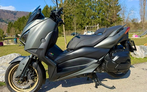 Gebrauchtmotorrad Yamaha XMAX 400 Tech MAX - Bild 5