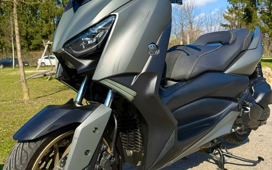 Gebrauchtmotorrad Yamaha XMAX 400 Tech MAX - Bild 4
