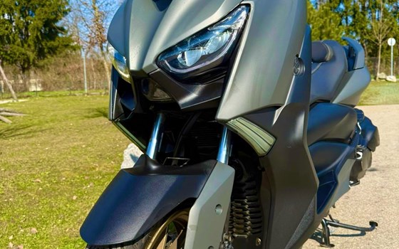 Gebrauchtmotorrad Yamaha XMAX 400 Tech MAX - Bild 7