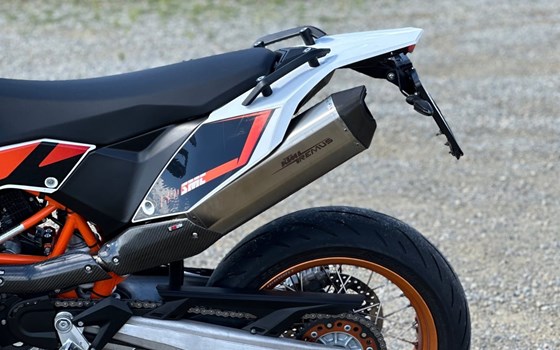 Gebrauchtmotorrad KTM 690 SMC R - Bild 6