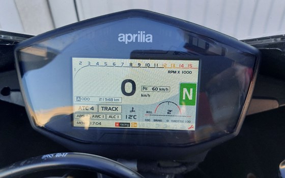 Gebrauchtmotorrad Aprilia RSV4 RF - Bild 11