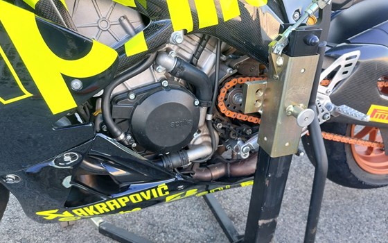 Gebrauchtmotorrad Aprilia RSV4 RF - Bild 16