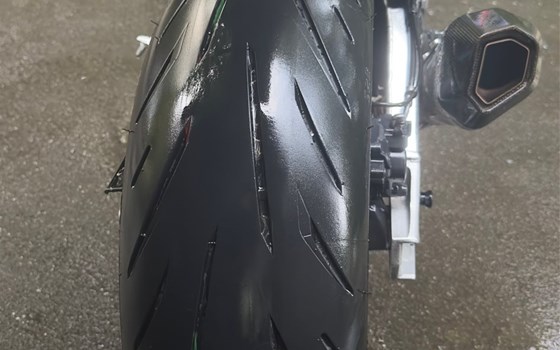 Gebrauchtmotorrad BMW S 1000 RR - Bild 4