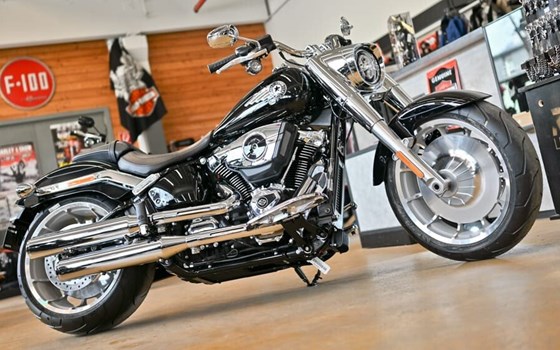 Gebrauchtmotorrad Harley-Davidson Fat Boy 117 - Bild 3