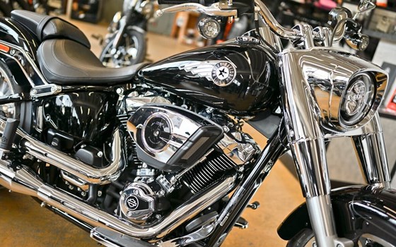 Gebrauchtmotorrad Harley-Davidson Fat Boy 117 - Bild 4