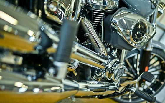 Neufahrzeug Harley-Davidson Softail Breakout 117 - Bild 6