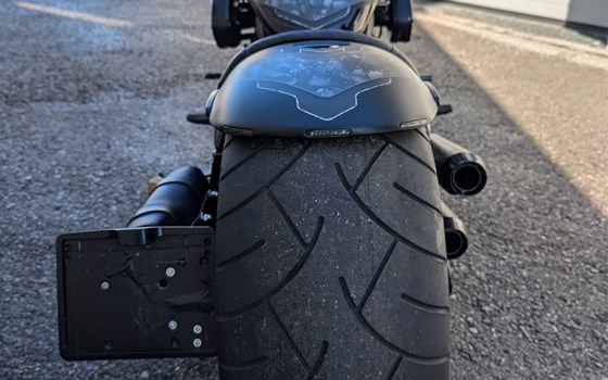 Gebrauchtmotorrad Suzuki Intruder M1800R - Bild 4