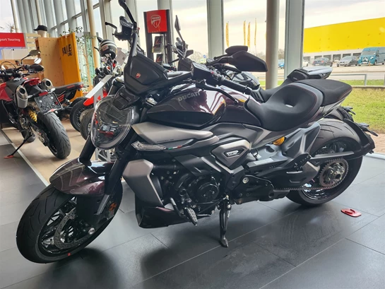 Offer Ducati XDiavel
