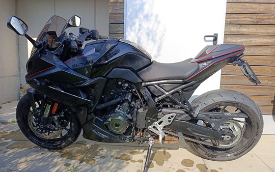 Gebrauchtmotorrad Suzuki GSX-8R - Bild 6