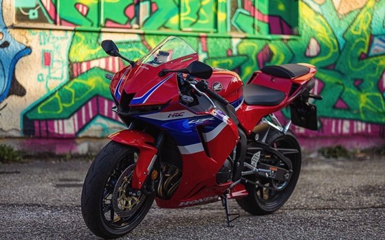 Gebrauchtmotorrad Honda CBR600RR - Bild 2