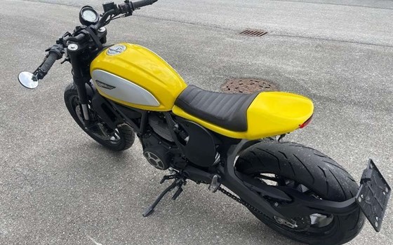 Gebrauchtmotorrad Ducati Scrambler Icon - Bild 2