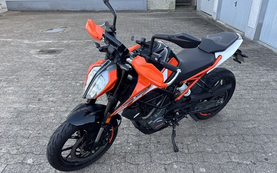 Gebrauchtmotorrad KTM 125 Duke - Bild 2
