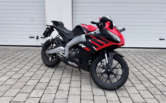 Gebrauchtmotorrad Aprilia RS 125 ABS - Bild 1