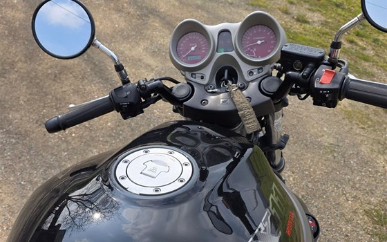 Gebrauchtmotorrad Honda X11 - Bild 5