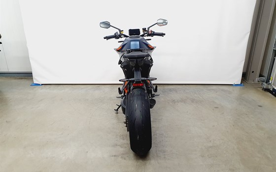 Gebrauchtmotorrad KTM 1290 Super Duke R - Bild 4