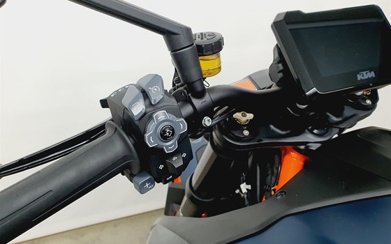 Gebrauchtmotorrad KTM 1290 Super Duke R - Bild 13