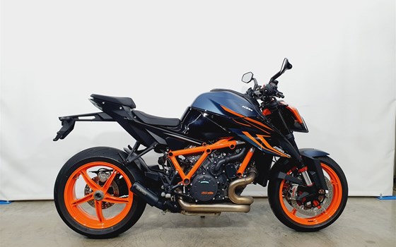 Gebrauchtmotorrad KTM 1290 Super Duke R - Bild 1