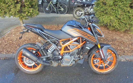 Gebrauchtmotorrad KTM 125 Duke - Bild 9