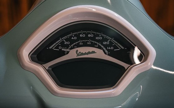 Neufahrzeug Vespa GTS 310 - Bild 12