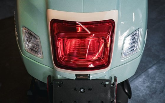 Neufahrzeug Vespa GTS 310 - Bild 9