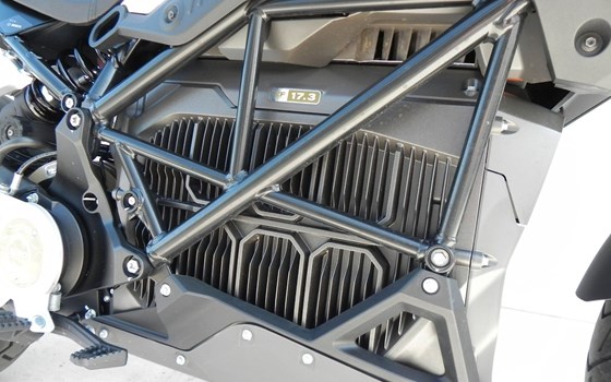 Gebrauchtmotorrad Zero DSR/X - Bild 18