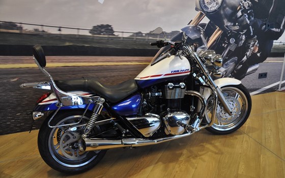 Gebrauchtmotorrad Triumph Thunderbird - Bild 13