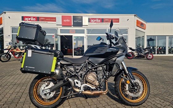 Neufahrzeug QJ Motor SRT 900 SX - Bild 1