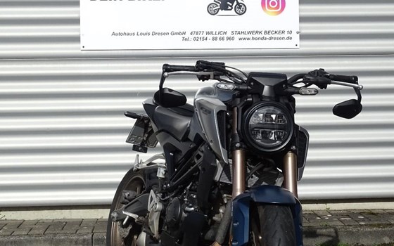 Gebrauchtmotorrad Honda CB125R - Bild 2