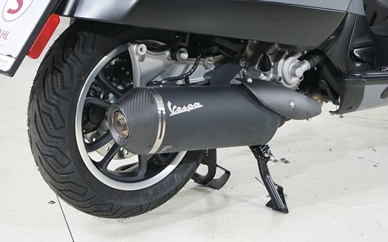 Neufahrzeug Vespa GTS 310 - Bild 11