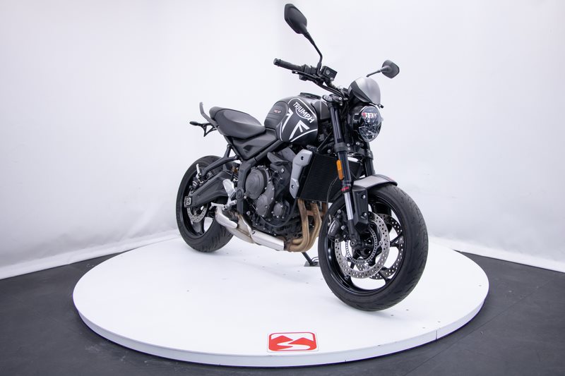 Triumph Trident 660