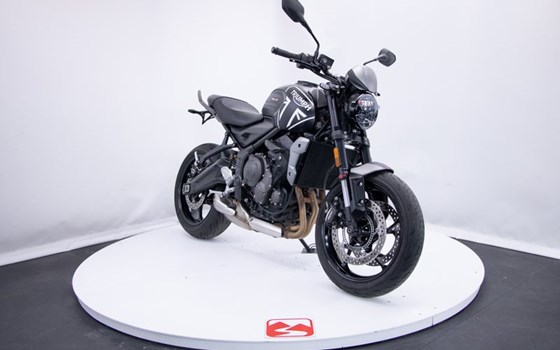 Gebrauchtmotorrad Triumph Trident 660 - Bild 1