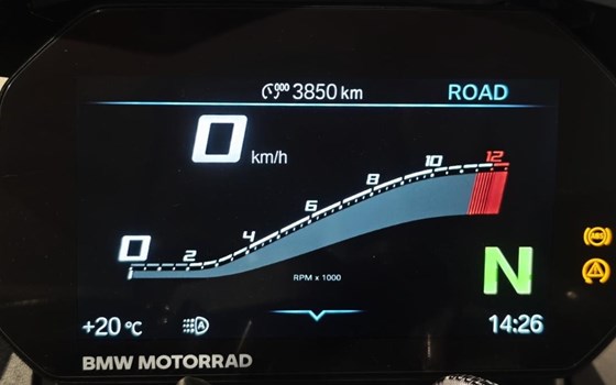Gebrauchtmotorrad BMW S 1000 R - Bild 6