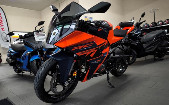 Neufahrzeug KTM RC 125 - Bild 2