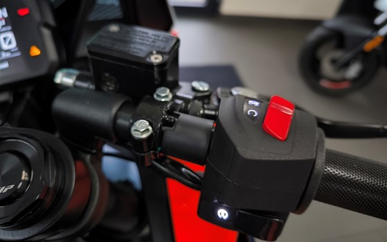 Neufahrzeug KTM RC 125 - Bild 11