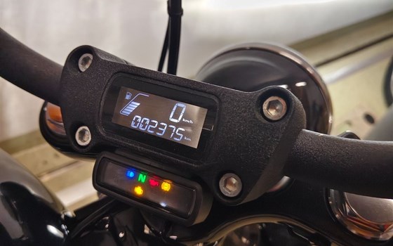 Gebrauchtmotorrad Harley-Davidson Softail Street Bob 114 FXBBS - Bild 3