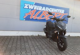 Neumotorrad Kymco Super 8 R 50i